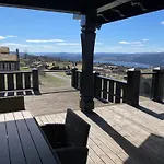 Luxury And Comfort With Stunning Views Casa de Férias